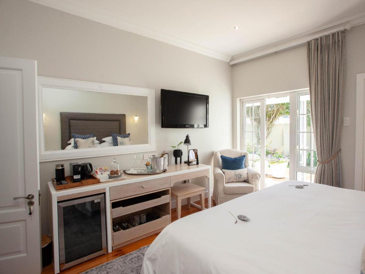 No 4 Boutique Beach House 포트엘리자베스 외부 사진