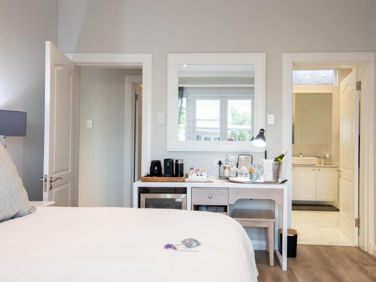 No 4 Boutique Beach House 포트엘리자베스 외부 사진